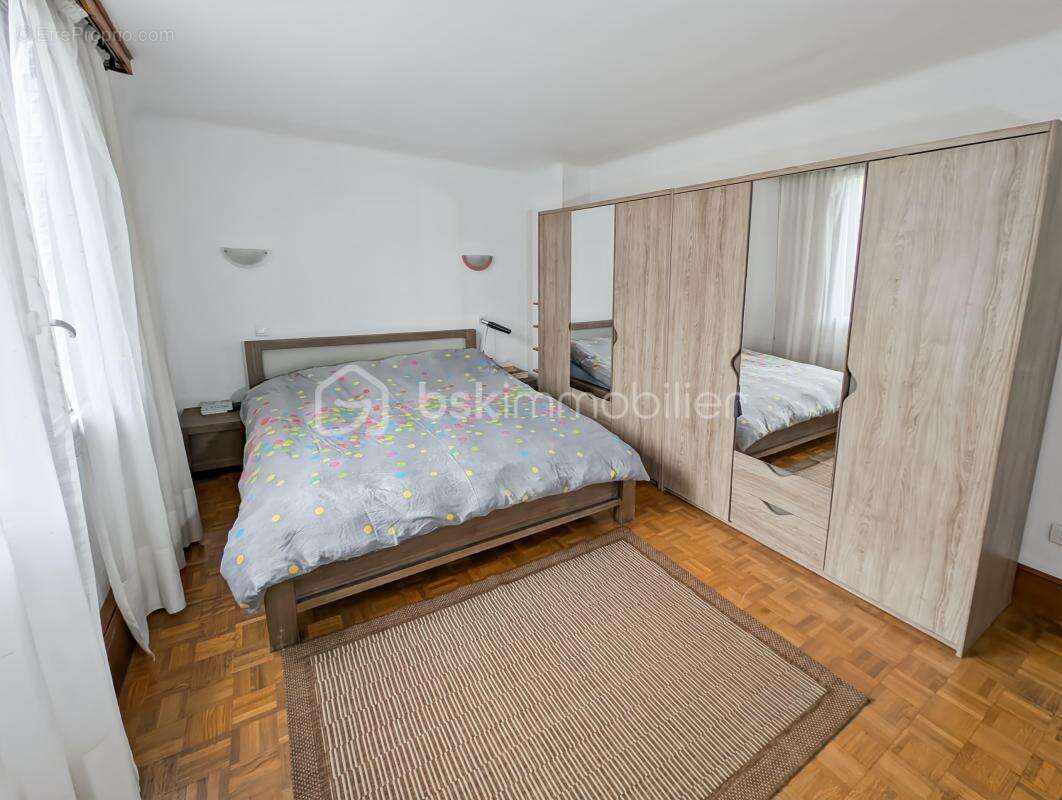 Maison à NOISY-LE-SEC