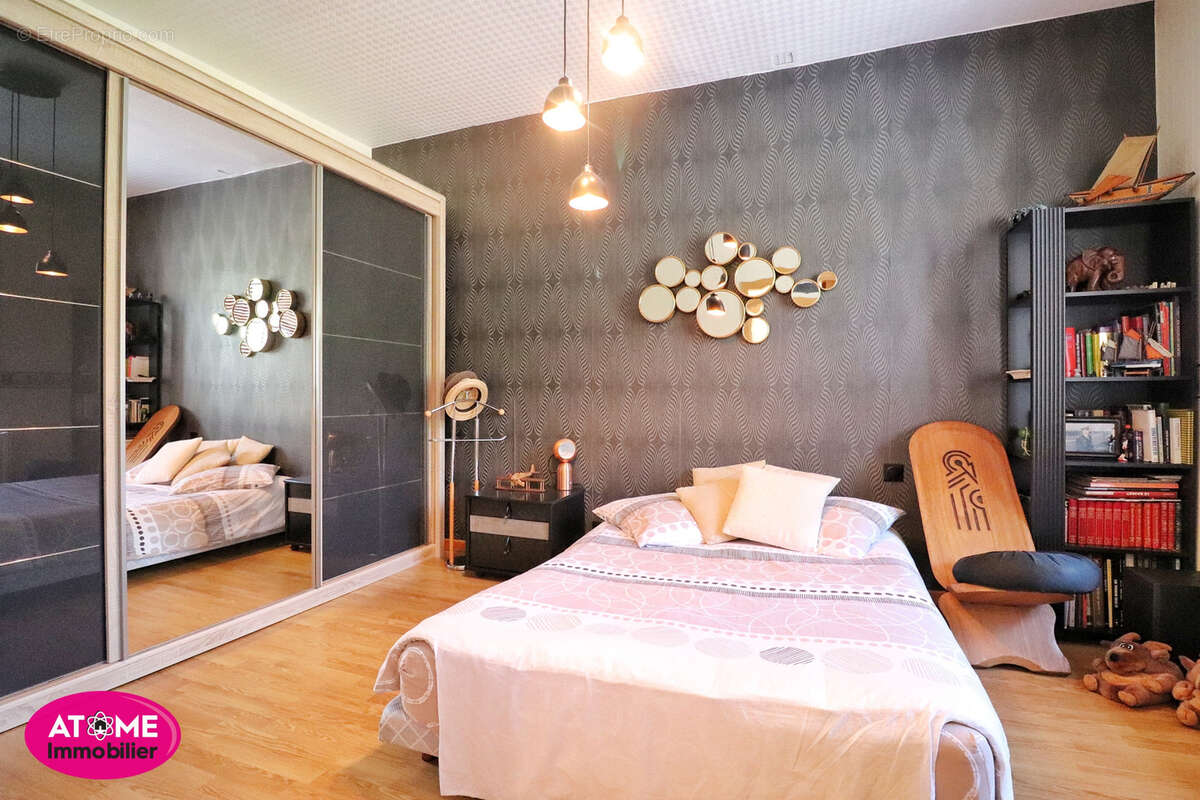 Appartement à AUBOUE