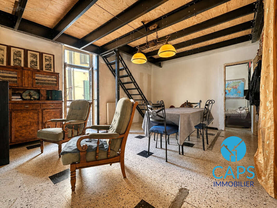 Appartement à NIMES