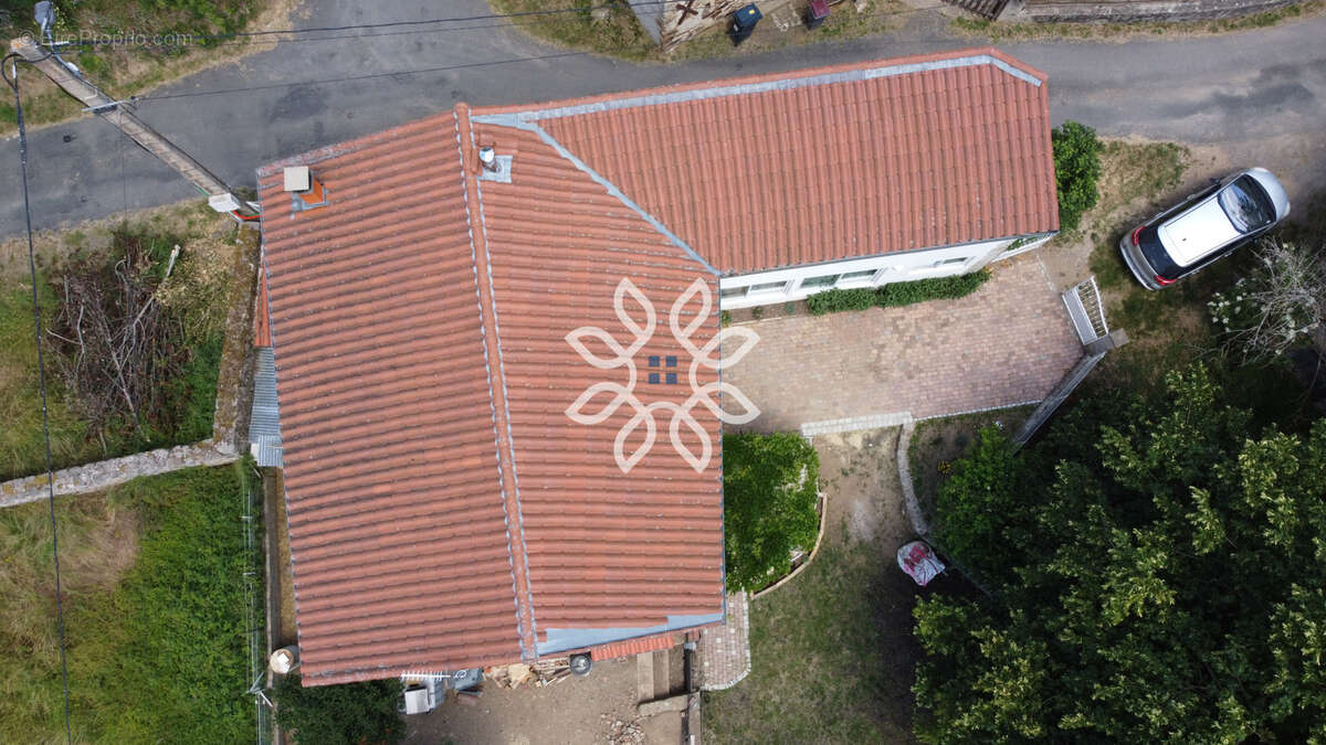 Maison 161 M2  à Chassignolles - photo 15