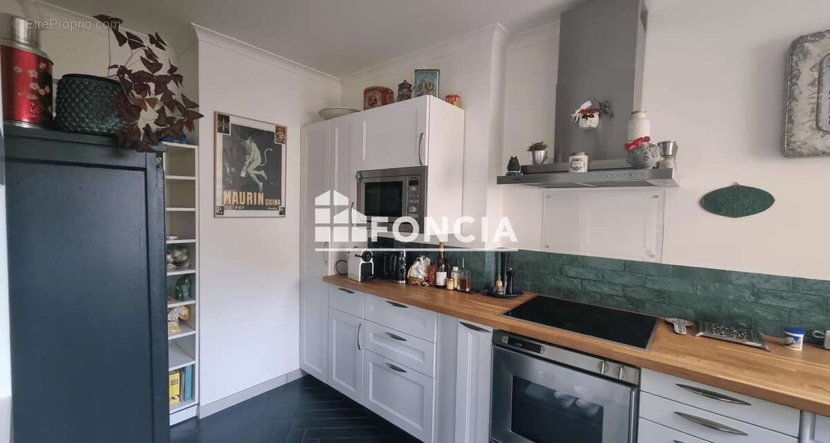 Appartement à BOURG-LA-REINE