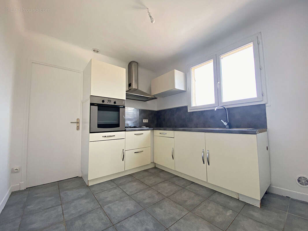 Maison à SAINT-CANNAT