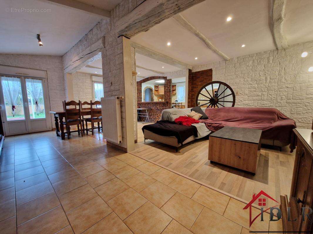 Maison à PARGNY-SUR-SAULX