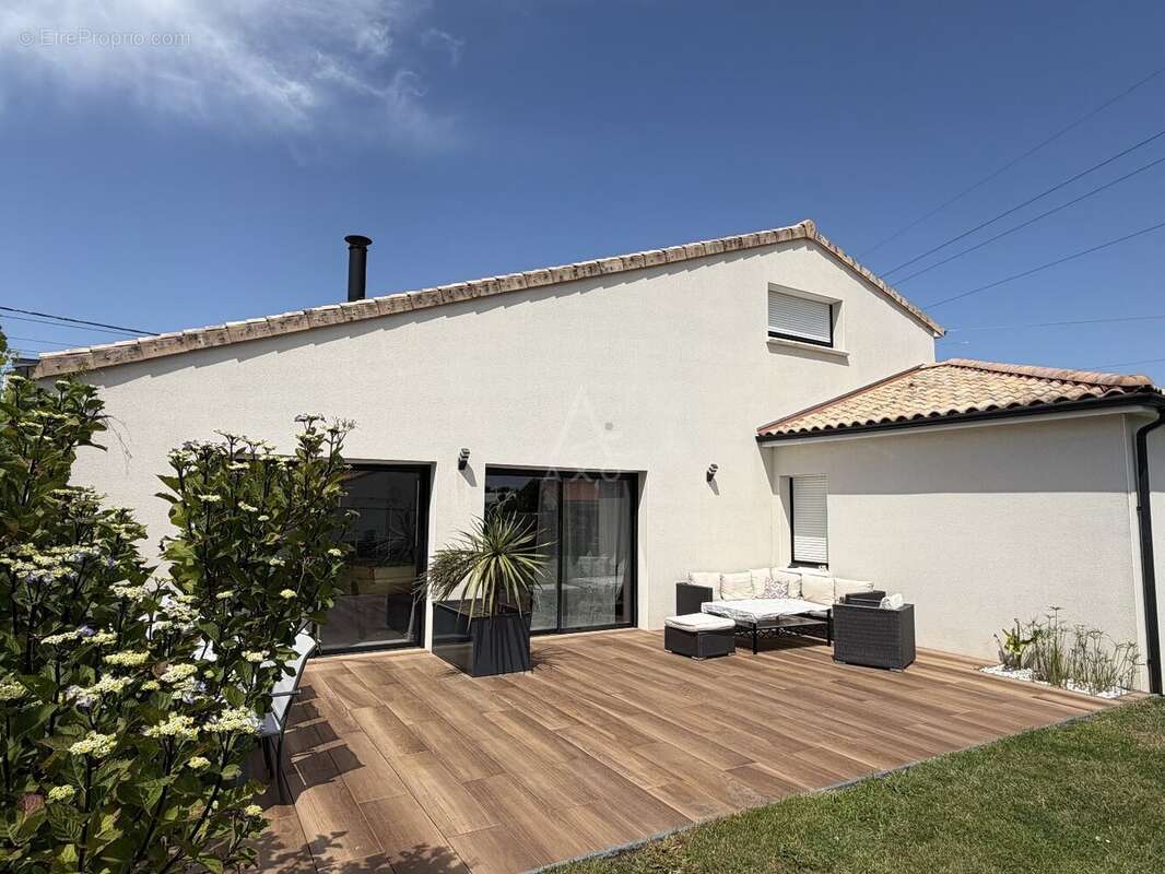 Maison à LES SORINIERES