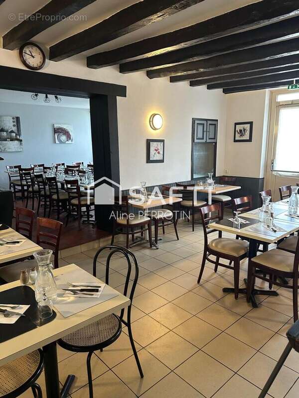 Photo 8 - Commerce à SAINT-JEAN-DE-LA-MOTTE