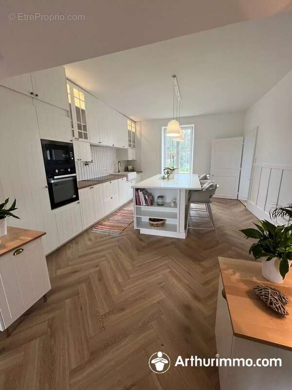 Maison à SAINTE-MARIE-EN-CHAUX