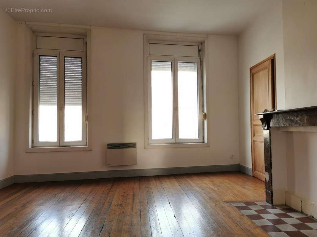 Appartement 589 m² à Cambrai  - photo 8