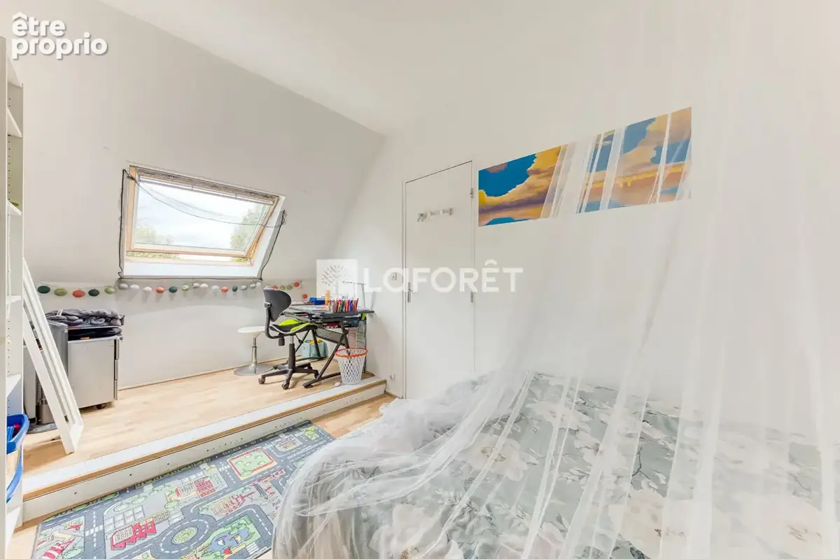 Appartement Emerainville 4 pièce(s) 87.14m² - photo 9