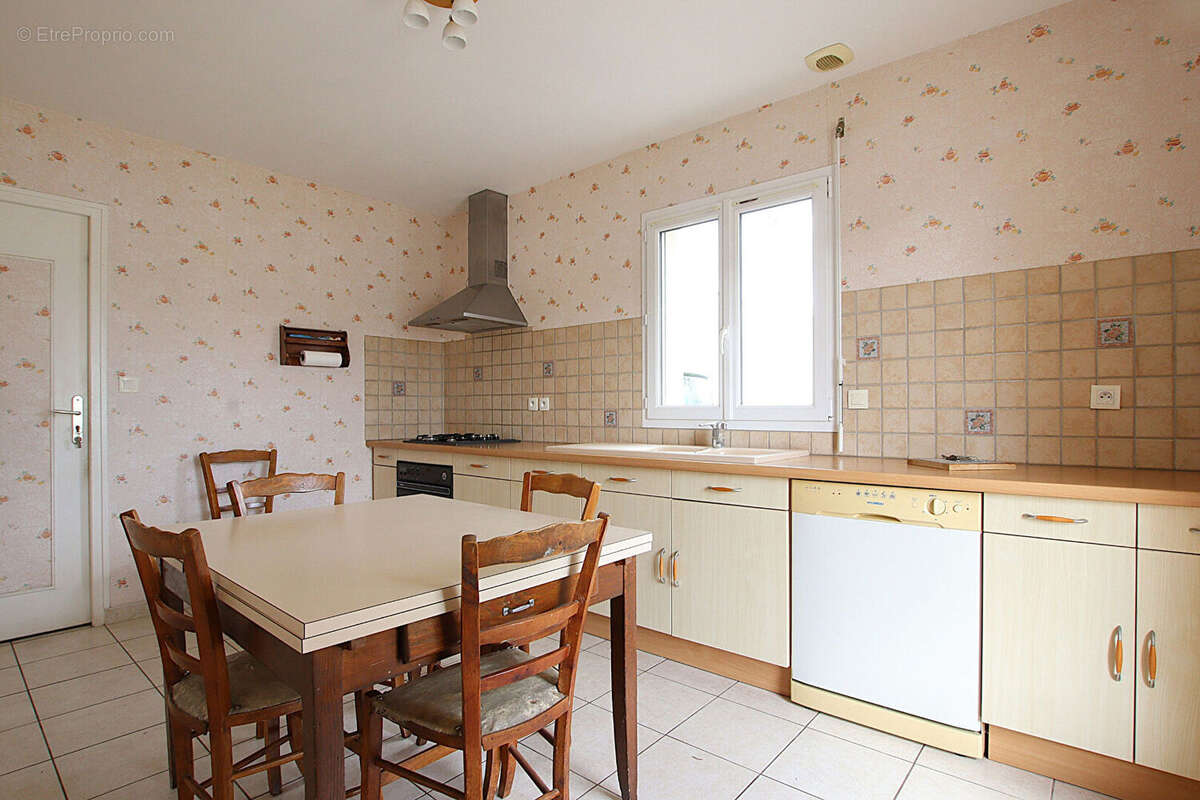 Maison à MOUGON