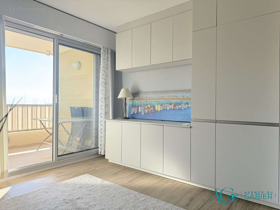 Appartement à HYERES