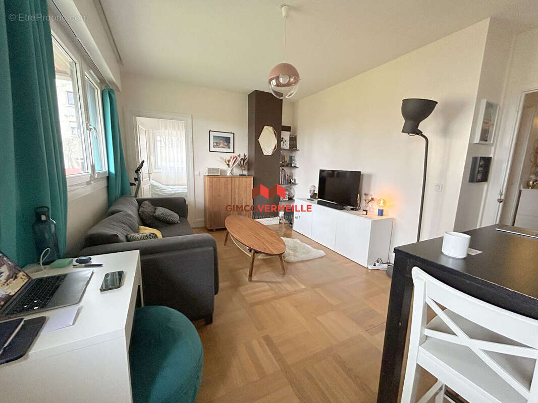 Appartement à GARCHES