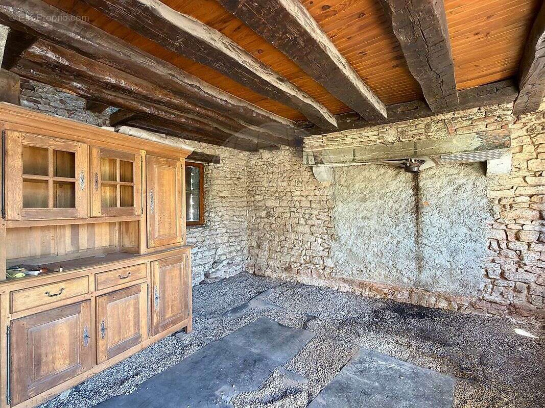 Maison à VILLE-LANGY