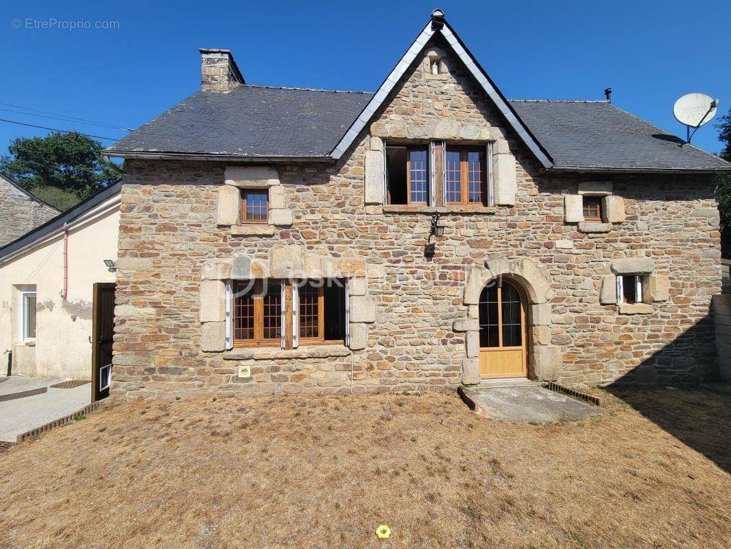 Maison à LA PRENESSAYE