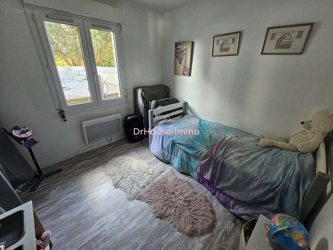Maison à PARENTIS-EN-BORN