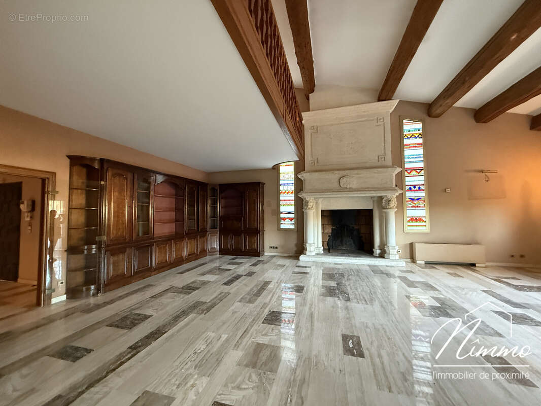 Maison à NIMES