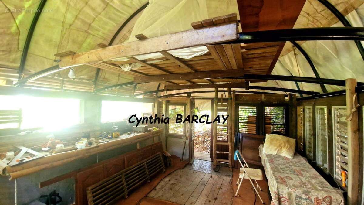 Terrain à FORT-DE-FRANCE