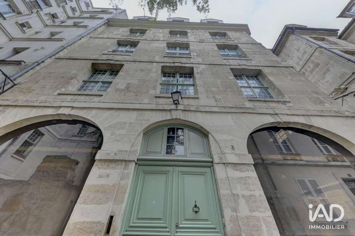 Photo 2 - Appartement à PARIS-4E