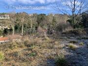 Terrain à LACROIX-FALGARDE