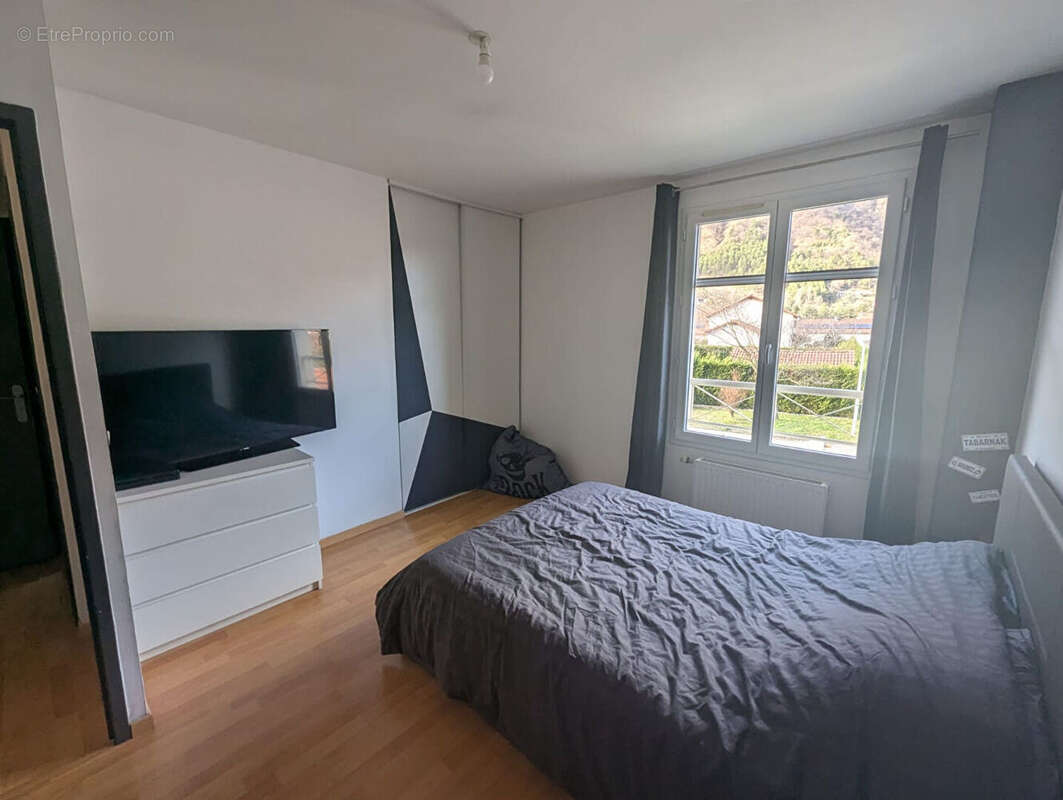 Maison à VIF