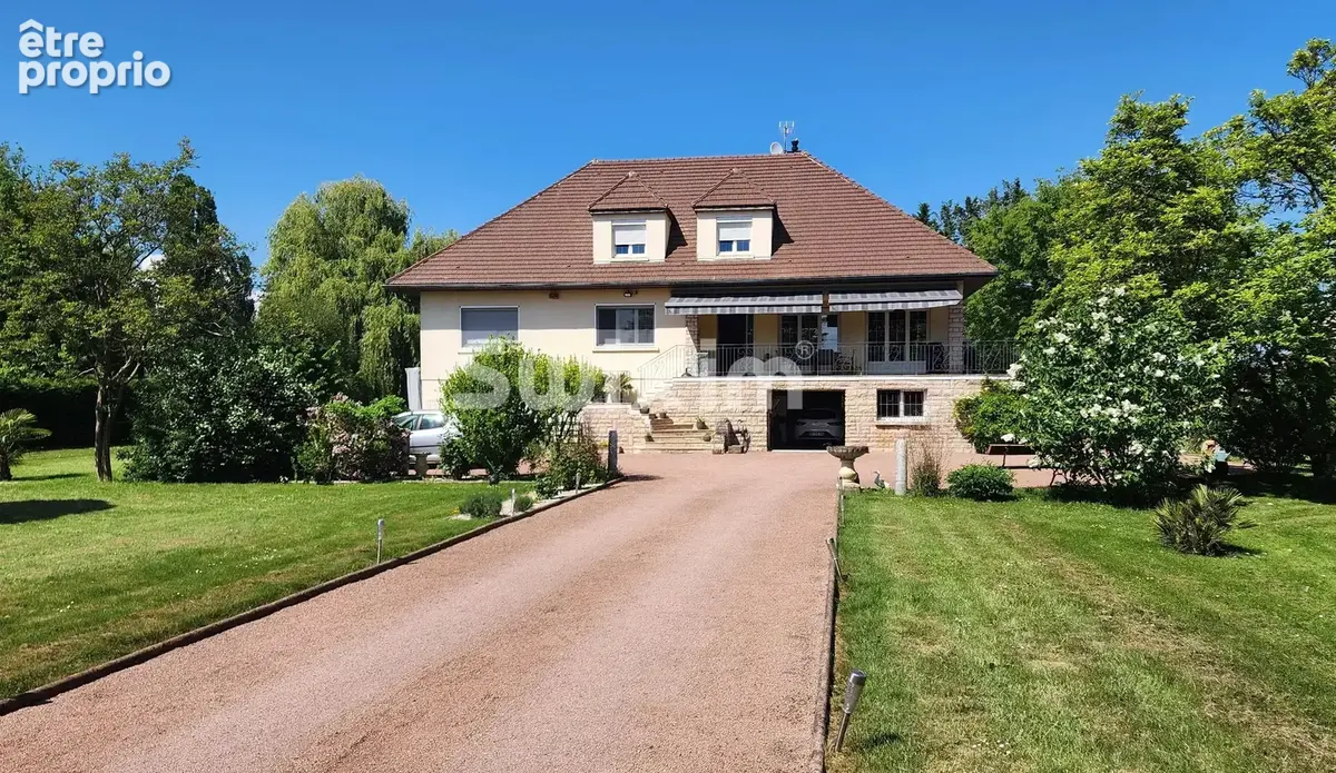 Maison à FONTAINES