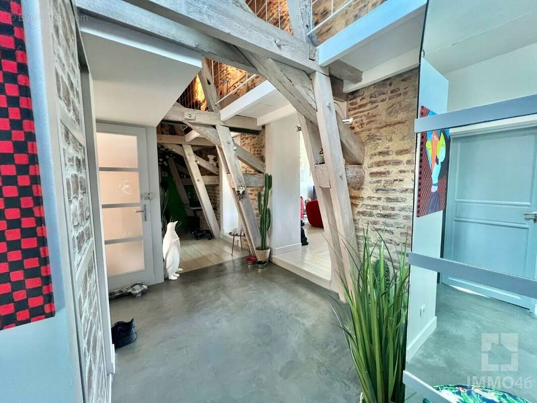 Appartement à CAHORS