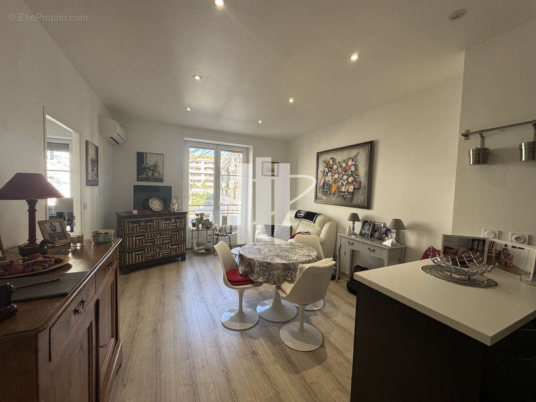 Appartement à SAINT-RAPHAEL