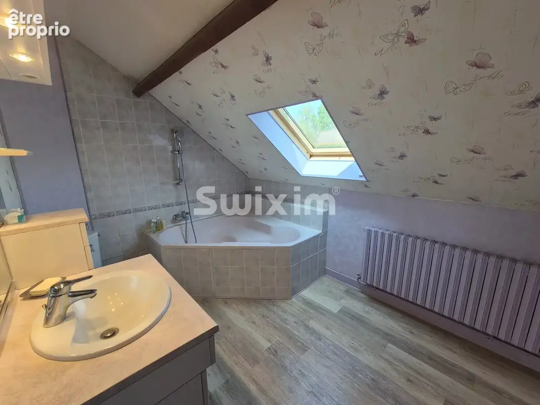 Maison etat impeccable avec vue degagee  sur la loue - photo 7