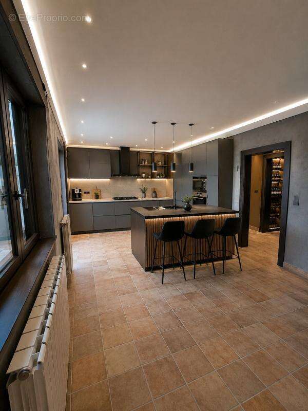 SEMÉCOURT – Maison familiale 150 m² – 4 chambres – emplacement stratég - photo 3