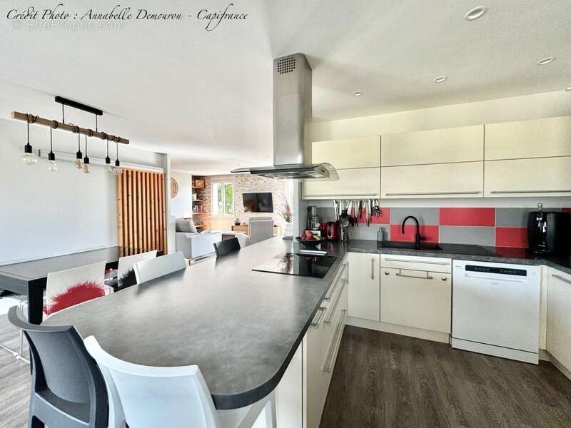 Maison plain-pied 4 chambres - jardin - garage - saint-bonnet-près-riom (63200) - photo 38