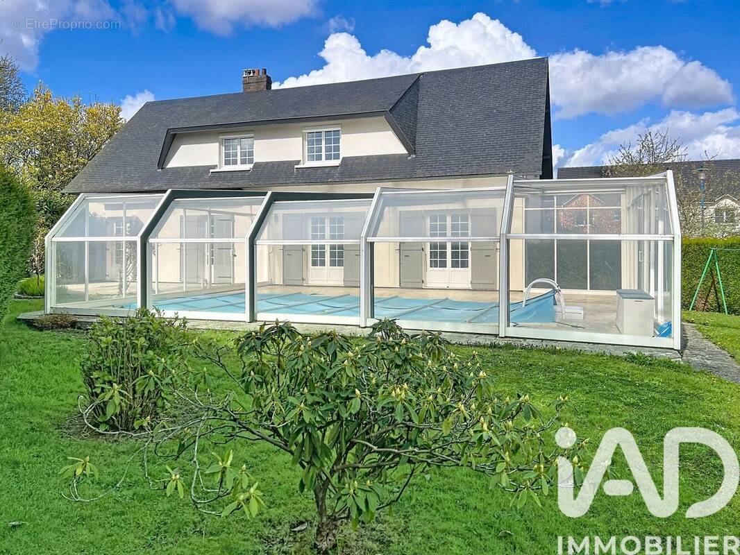 Photo 1 - Maison à LE MESNIL-ESNARD