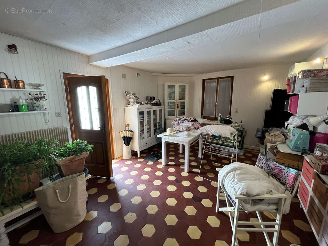 Maison à SIMANDRE