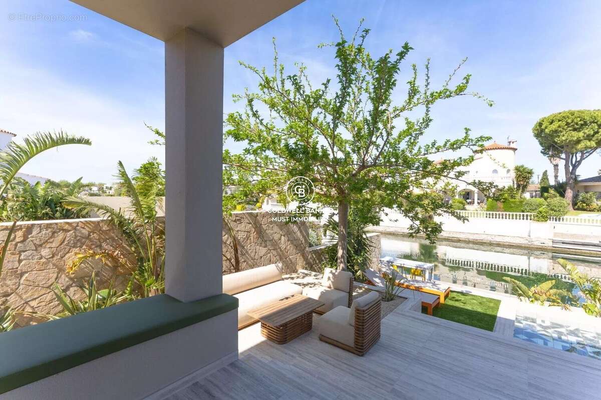 Maison à LE CHATEAU-D'OLERON