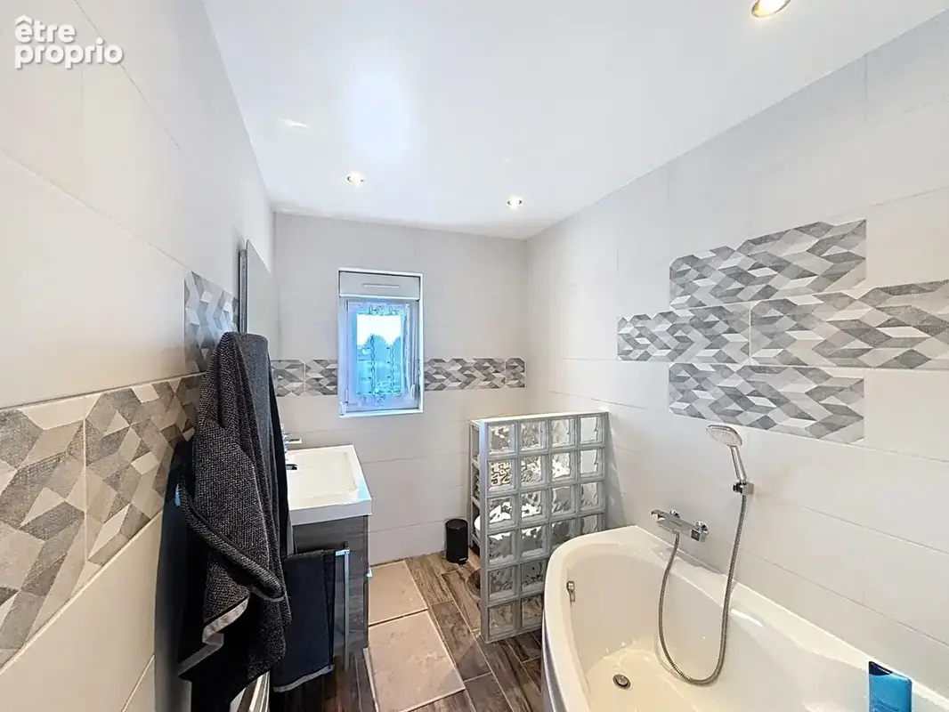 Maison à vendre 5 pièces TINQUEUX (51) - photo 9