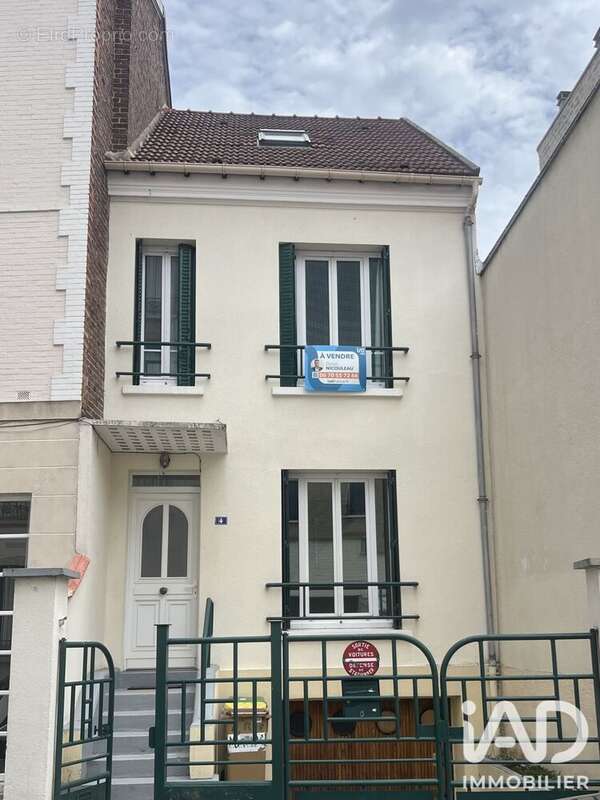 Photo 2 - Maison à COURBEVOIE