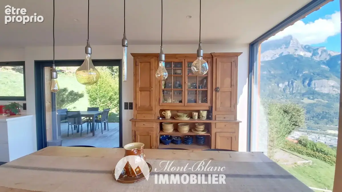 Chalet d’architecte — une vue, une signature, un art de vivre - photo 4