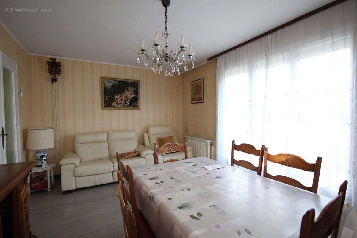 Maison à SAINT-MARTIN-LONGUEAU