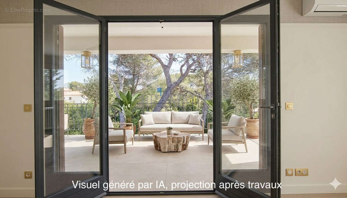 Maison à SAINT-RAPHAEL