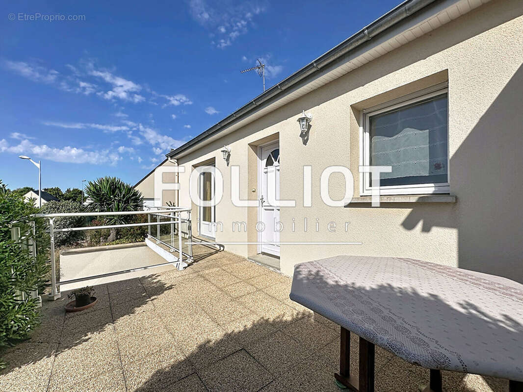 Maison Donville Les Bains 4 pièce(s) 111 m2 - photo 15