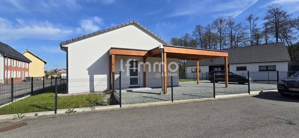 Maison à LAUW