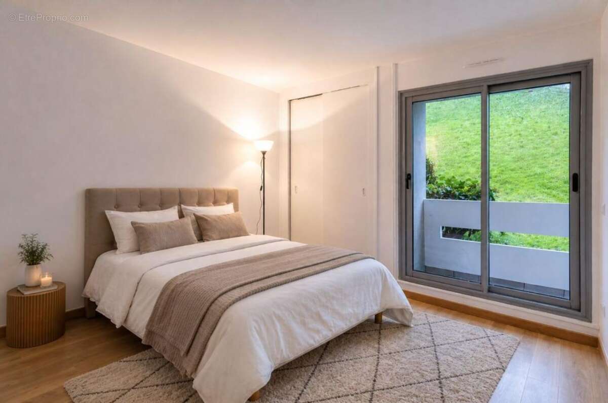 Appartement à ROSNY-SOUS-BOIS