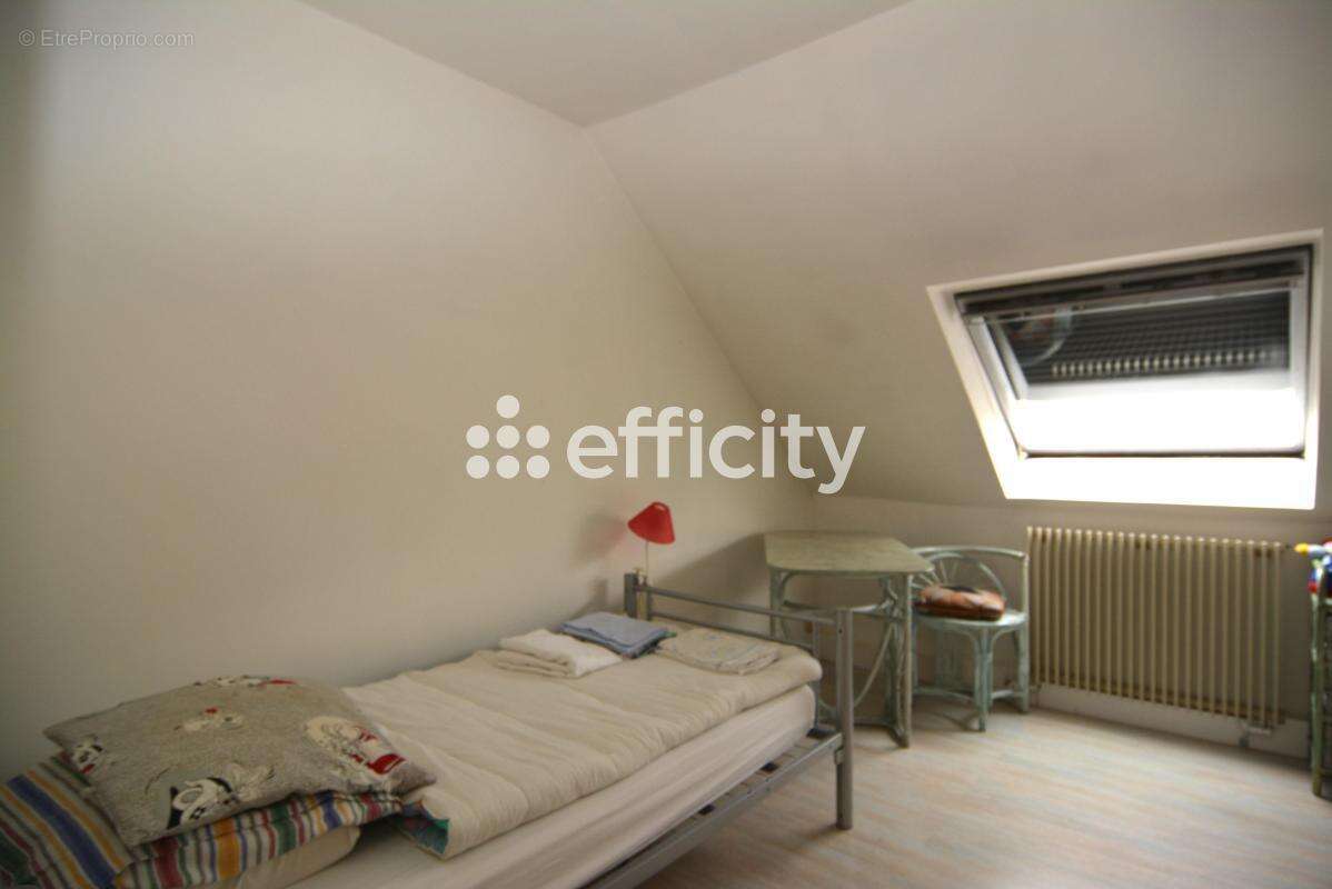 Maison 165 m² à Yerres  - photo 17