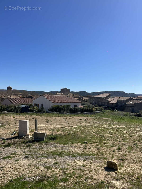 Terrain à FABREZAN