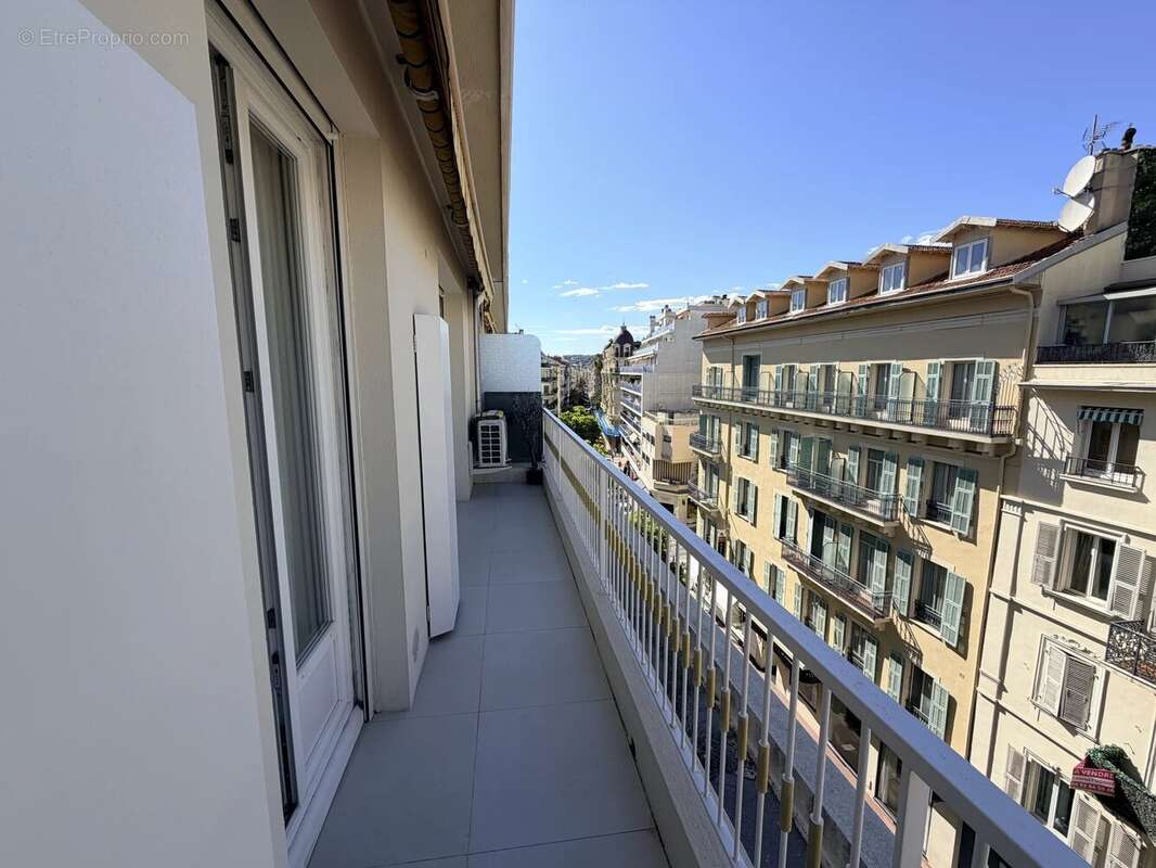 Appartement à NICE