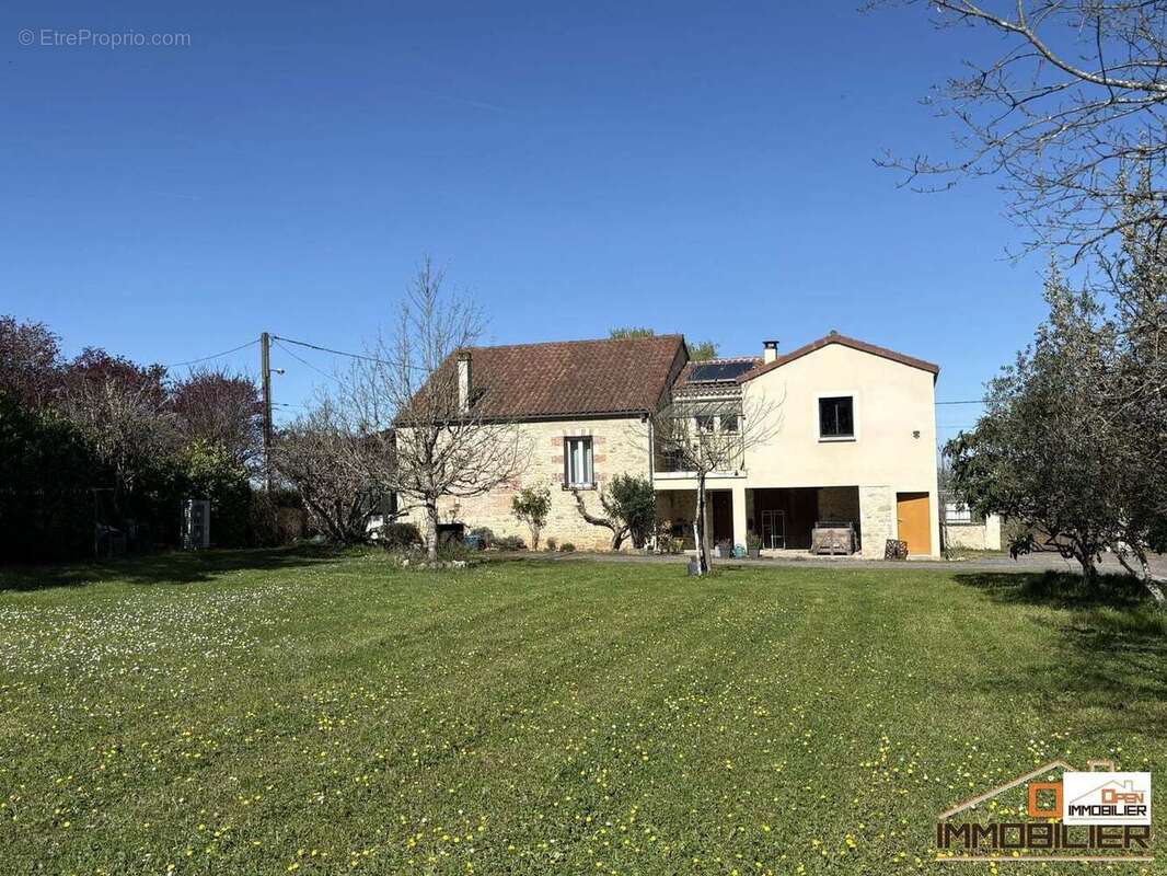 Maison à PAYRAC
