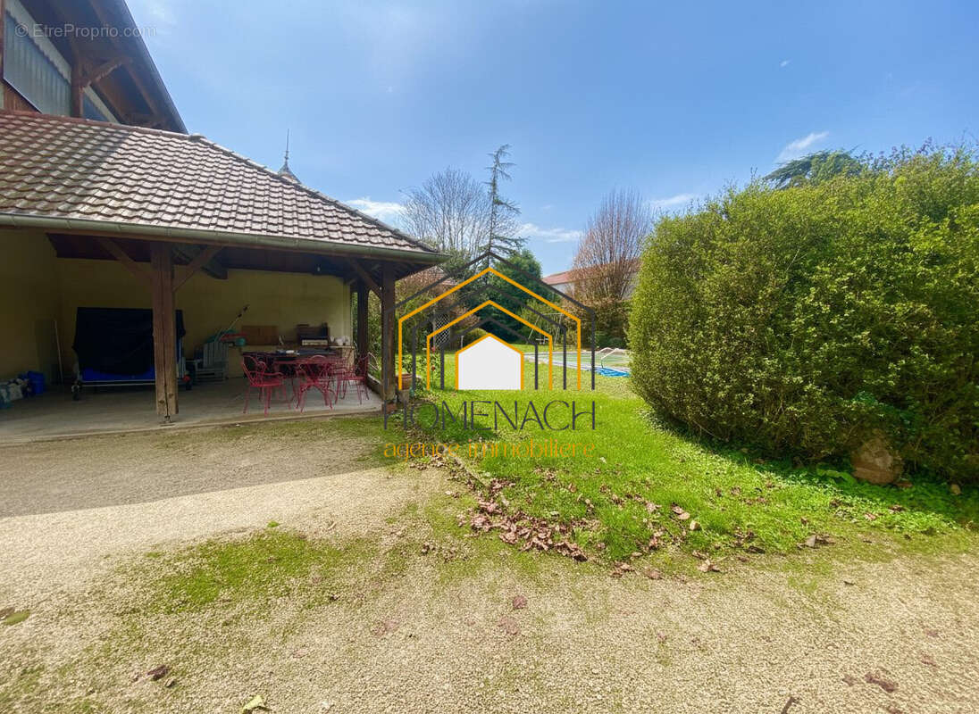 Maison à LA TOUR-DU-PIN