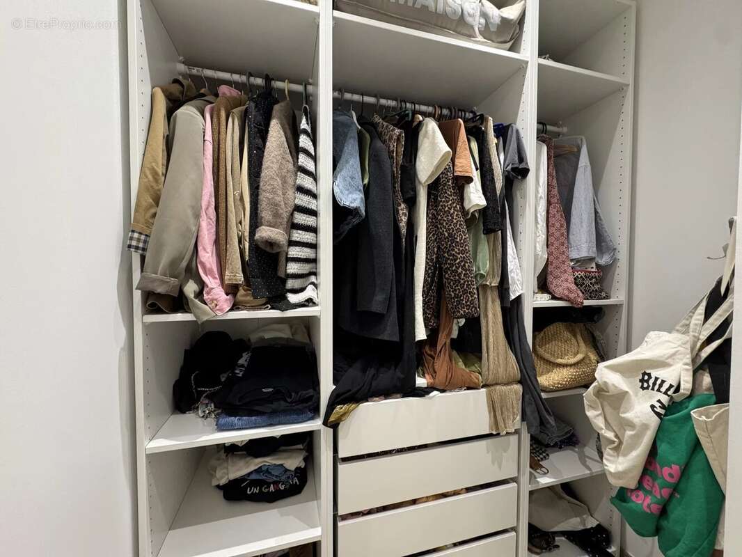 Appartement à MARSEILLE-7E