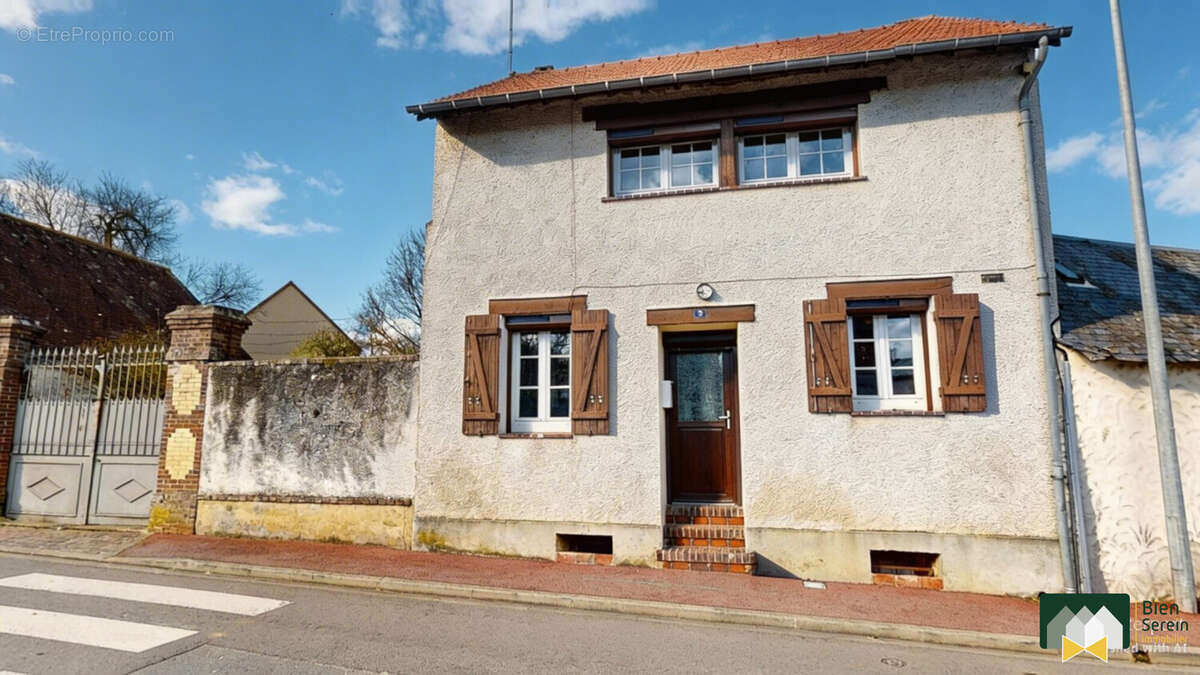 Maison à VILLEMEUX-SUR-EURE