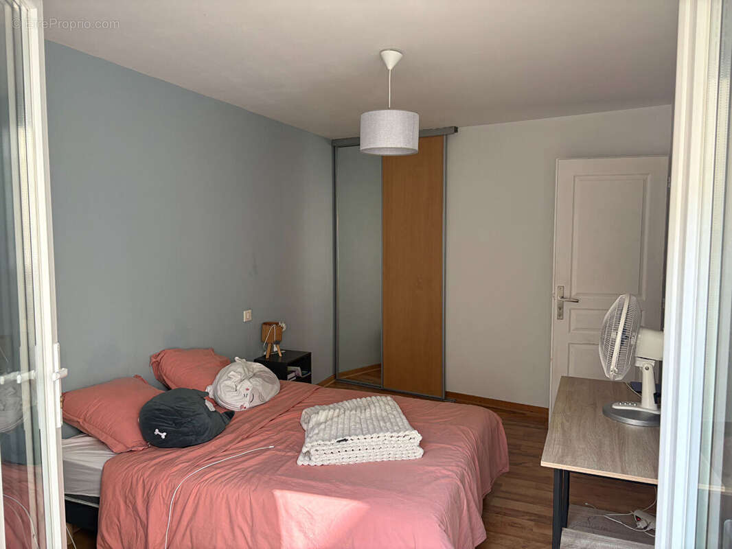 A vendre Locminé, appartement T3 95m², garage et patio - photo 5