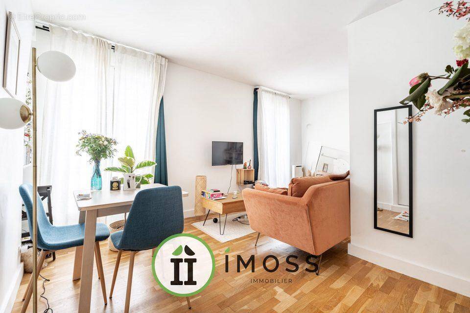 Appartement à PARIS-18E