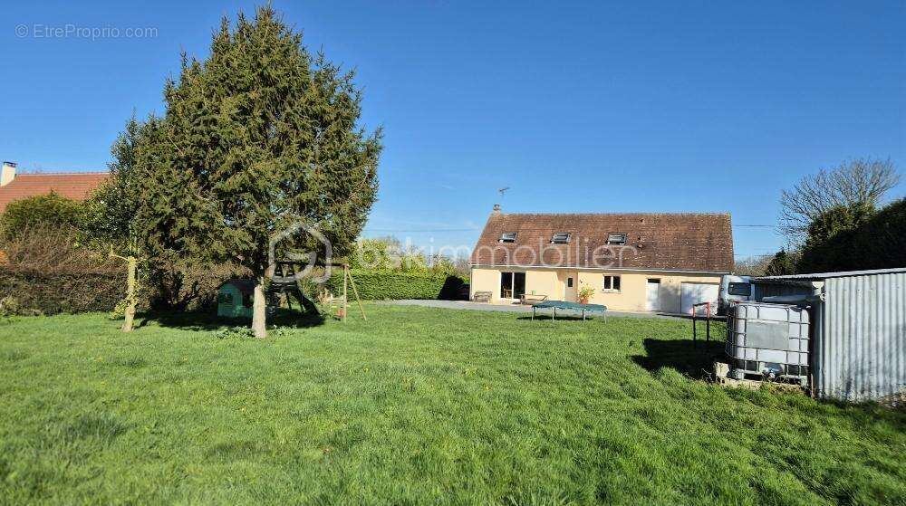 Maison à LE MOLAY-LITTRY